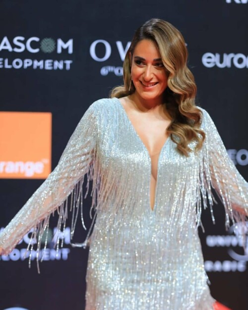 69DF955E 1999 40AB B5CB F0E6365CE090