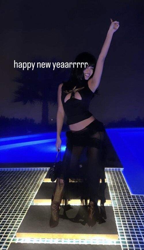 6A08DD00 3188 4535 BBB7 D6BBF7F3971869291b6d4ccc8a32