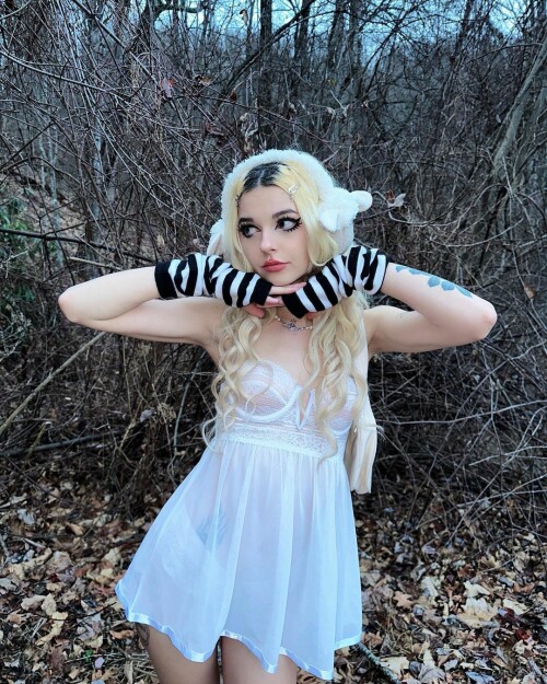 6A0953E3 E380 4B5A A5BE 38E555895BA6