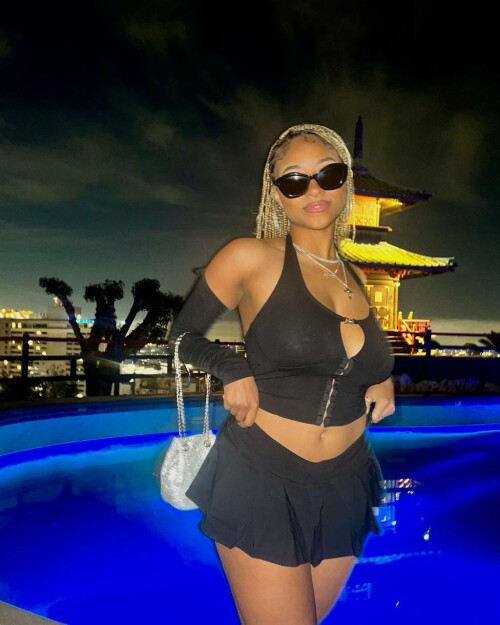 6AD5C5EE CB87 47A1 AFBD 8CA26FBAEA4E