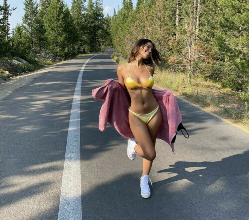 6C37BD0D 7BAC 4C40 A74B 8DD13906BA98