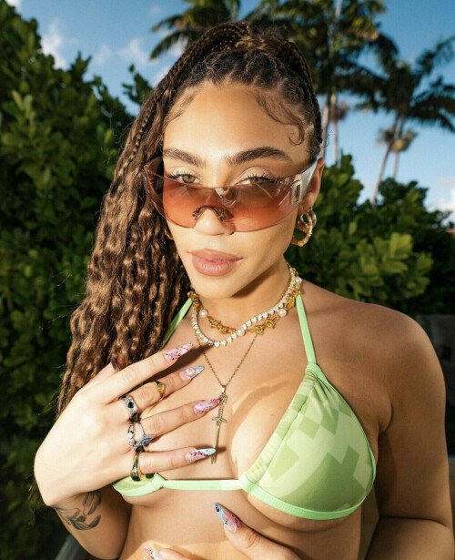 6C99BD69 5F92 4577 BF18 89423900C0F6