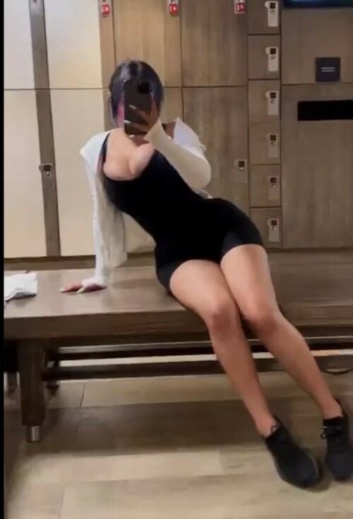 6E7345A2 AC20 464C 90E2 C53418273069