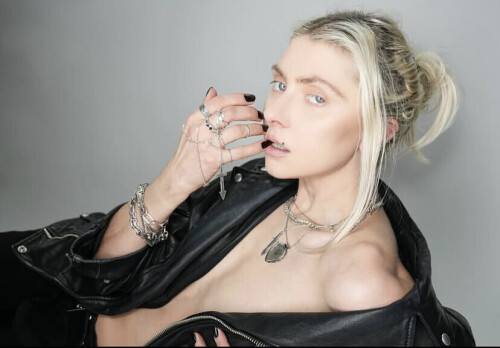 6EB4BEA8 B2A3 4009 B5F6 E90ED0625D3A4fb4e96d7e3178a2