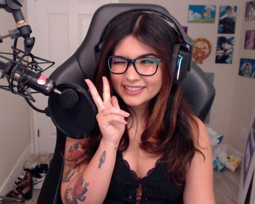 6ECE0948 CC46 40EB 8EDB 23DECE674F3D