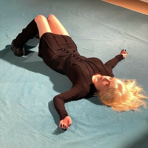 6FF51B5C D5C3 4FE6 B1DD 8F5B60D549A6