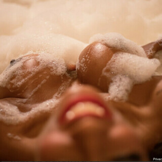 6FFFD28B-4F00-4D17-A16C-D01D189269AA