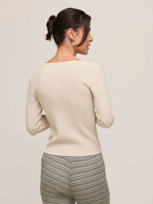 6b0db9eab358cb71d7400bcc78a4c008