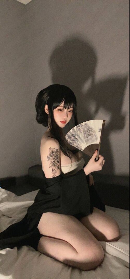 6b918ed3 a3a2 4bfb b04b cee36516851810421e12b7cc8962