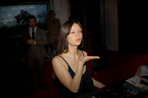 6cunxz44f5f39830ceddae