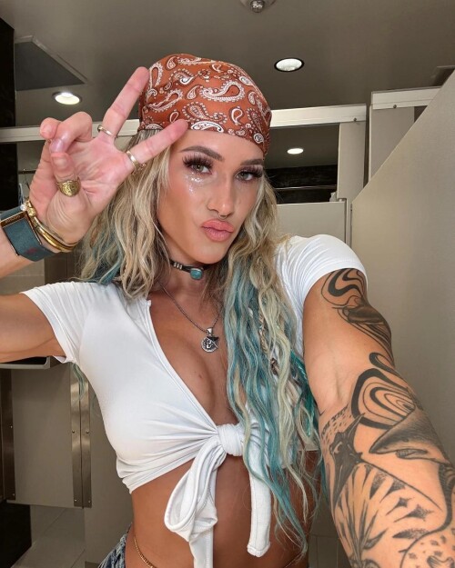 6yrv7dur7ise18496755548290400