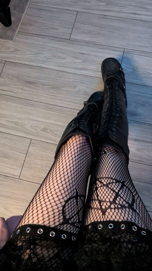 701999150085976065c423d07a36257048