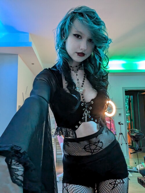 701999177797742592f08ce24aed8b2025