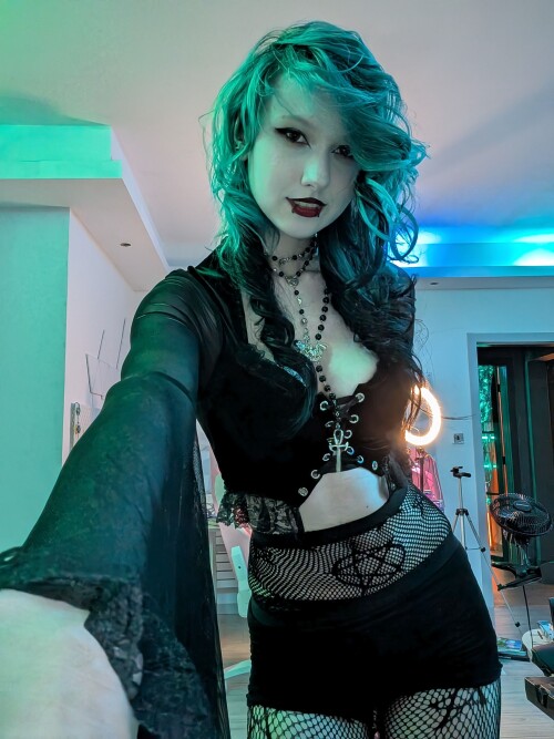 70199918410178150419d1f54ea6a563a8