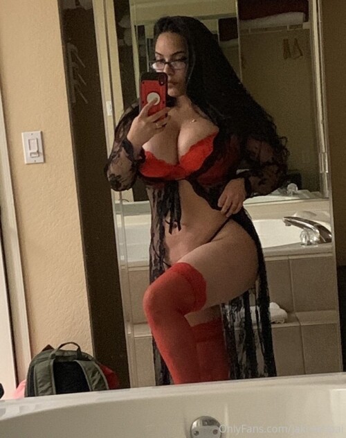 702x888 4af72b2cac2dc8885e9c77ca62cf98b59333335dfda016c8f76cc70f3676542c93c