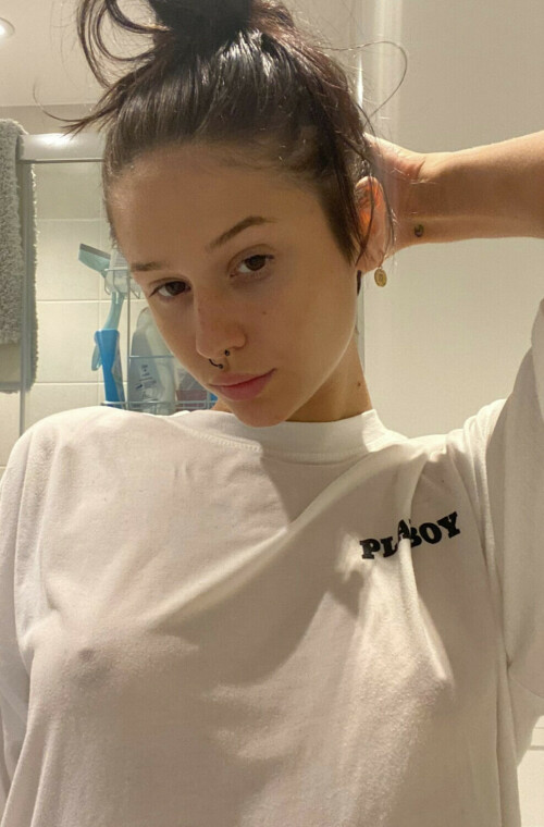 70DCB142 F274 495C 866D E25B6C414AF2