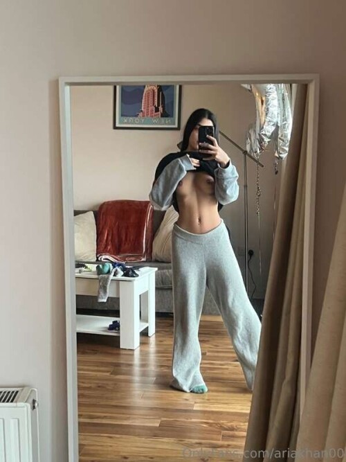 70b598cb91b541c6d02119304c816edd86bb92eef6bf2fb832c8798fb252e9a7fa0e489c23ab5b10