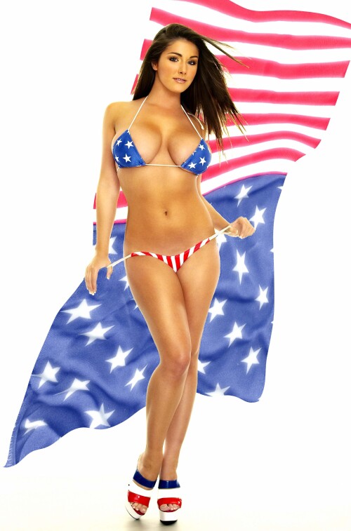 71330 lucypinder2005calender111yi0fe14e32c7250cc7