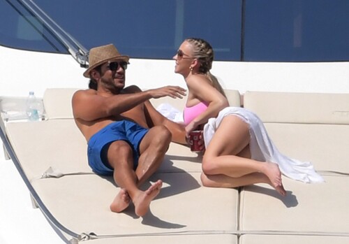 717069112806a57a201c35d60