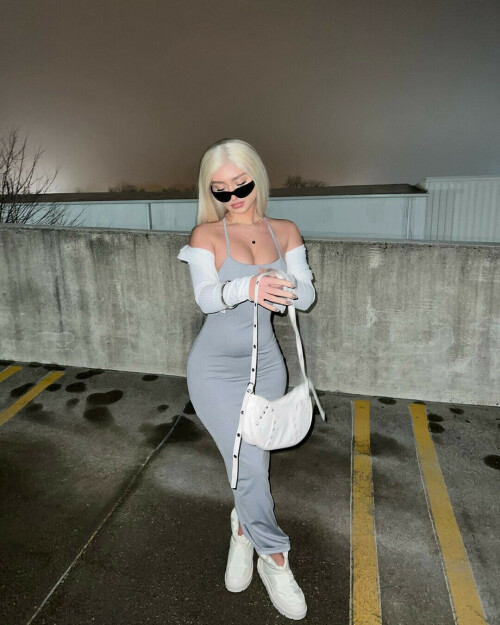 7189711958042479914 7