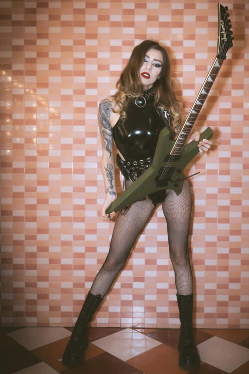 71C022E8 B4B8 481F A4EC C76ABE86351F54666ab23e8996fa