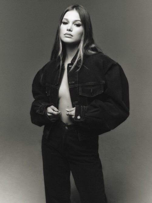 72 olivia holt 6731 1bb4a913c0402807f