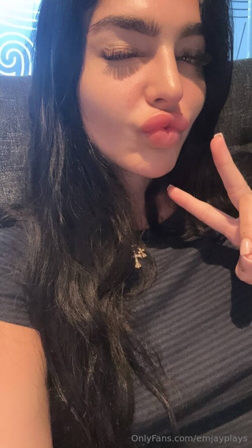 720x1280 085d88444ee1f459fa468ee2ce96fb5183446df3fd0e5b70