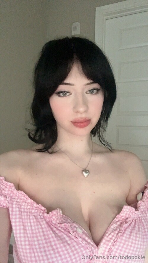 720x1280 8e7edf28a51c52e694eaeba198c14e33fede9885f679cf03