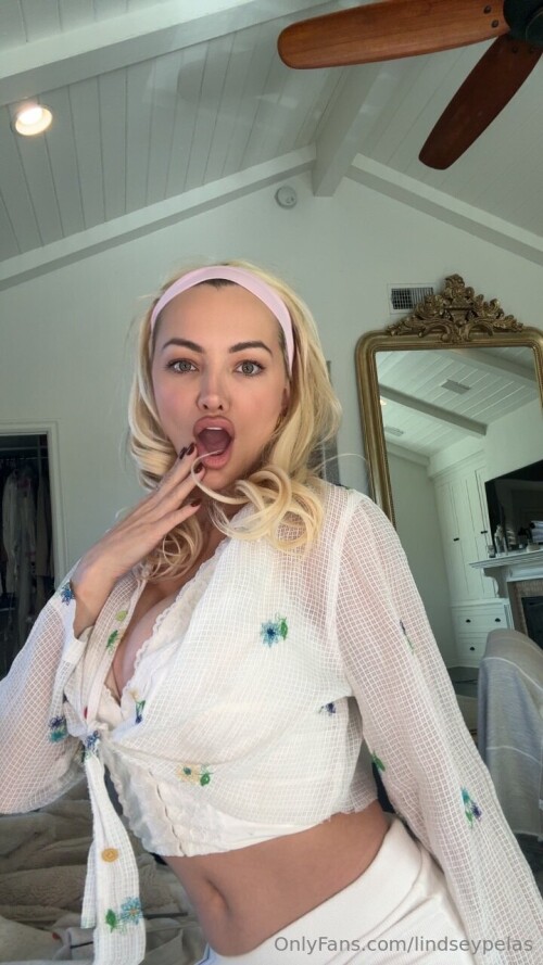 720x1280 b83d01defb03236441838c3647a584d44f9f3bea0a5b8075