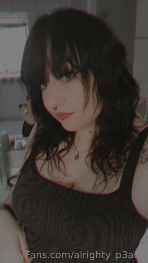720x1280 c76abfd51e64c648b78228a56399e880