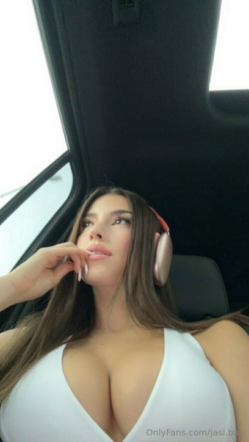 721x1280 6a298e26187245faf1551c92b771d551444e65e7b1b73a49