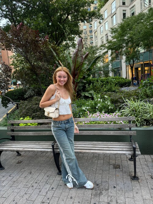 73845545 c8ef 48f5 b8e2 5c5b2b387eee378eb57d1f45ffc5