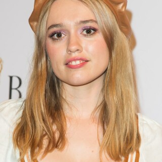 740full-aimee-lou-wood_20