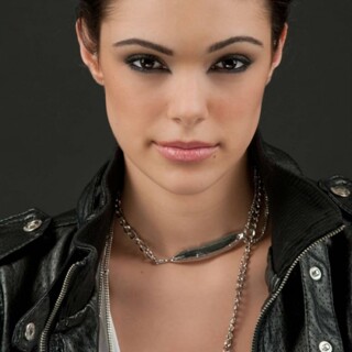 740full-anabelle-acostae371214cfe82d52b