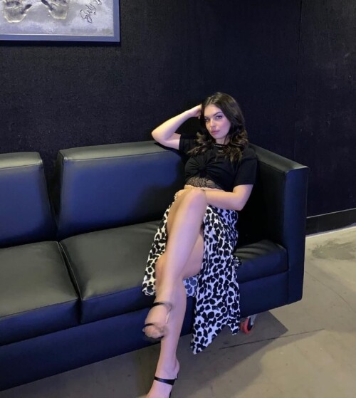 740full isabella gomez 274ae1adb77606fff8