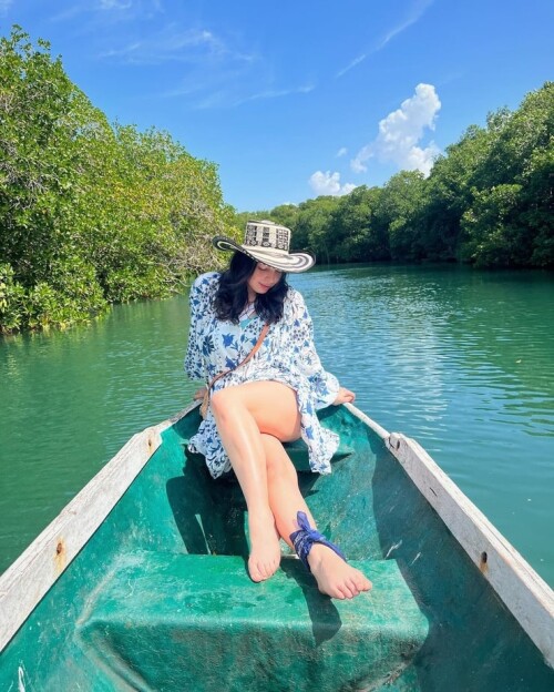 740full isabella gomez 747557bc71319b6ec