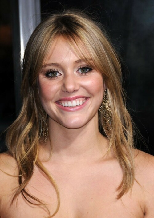 740full julianna guill 2