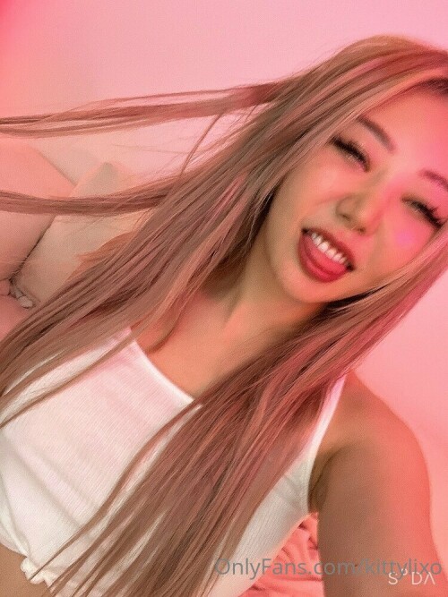 750x1000 f0c985090b09bae97a6bbd5ad1b007d2