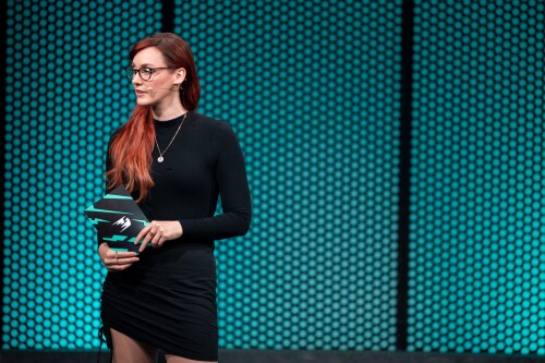 7548BDF6 FCB5 416A AFCD 89D209644BC1