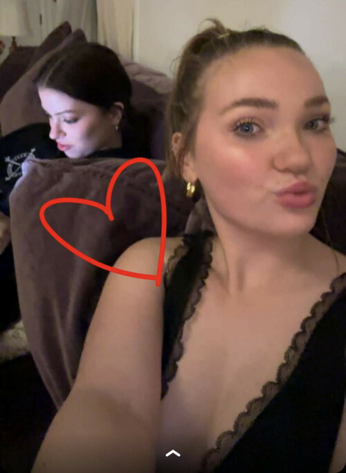 758E328A 293E 468E 842E A011FE3DAAD5