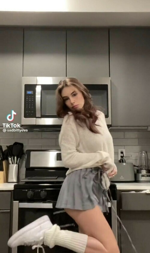 75A0F8CC E00D 4429 B262 14B9D87BE766