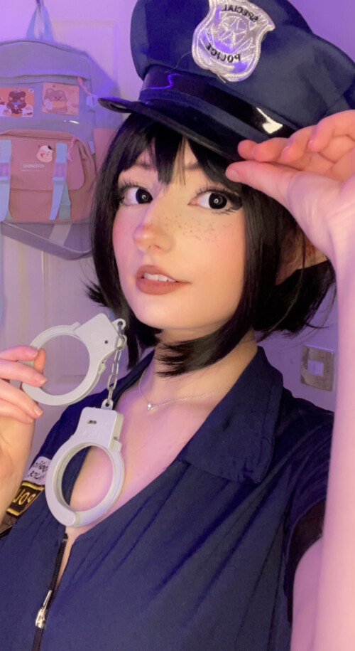 75E917F8 8831 4F0D BC47 47E4AAD7D889