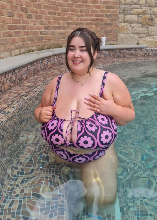 76546123f1c6e126f52b