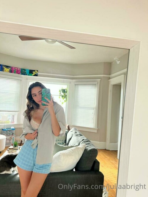 768x1024 4598d43d1620ca8c3e3bd9f0b3615c5b