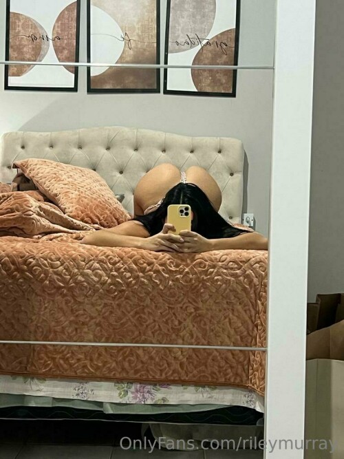 768x1024 4bd6eb23bfd44920484392579bdce72b