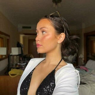 768x1024_4bdfef13258ddda22dd8c17b7afb3380