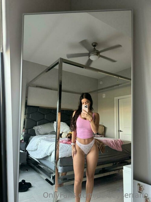 768x1024 7d7e6cd8bf2ebe7adbd11843b963bf3ec8f72d436693e8c6