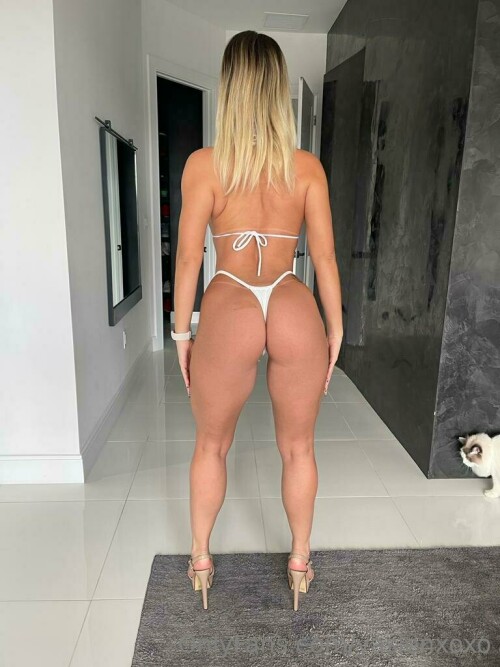 768x1024 a1f4c5e03503f449f114785d3ca6cf5f