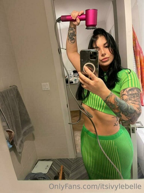 768x1024 ac90e8d605def90cb1127127bb3e4f4c