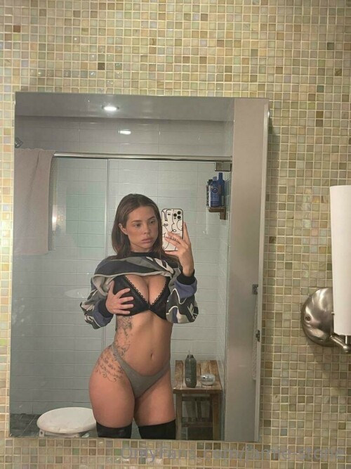 768x1024 d679efeaf206e2649bdd36a7dede8f7fcd365f9a5fdc9ed9